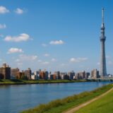 ap000024 | 江戸川沿いから望むスカイツリーと東京の街並み【フリー素材】